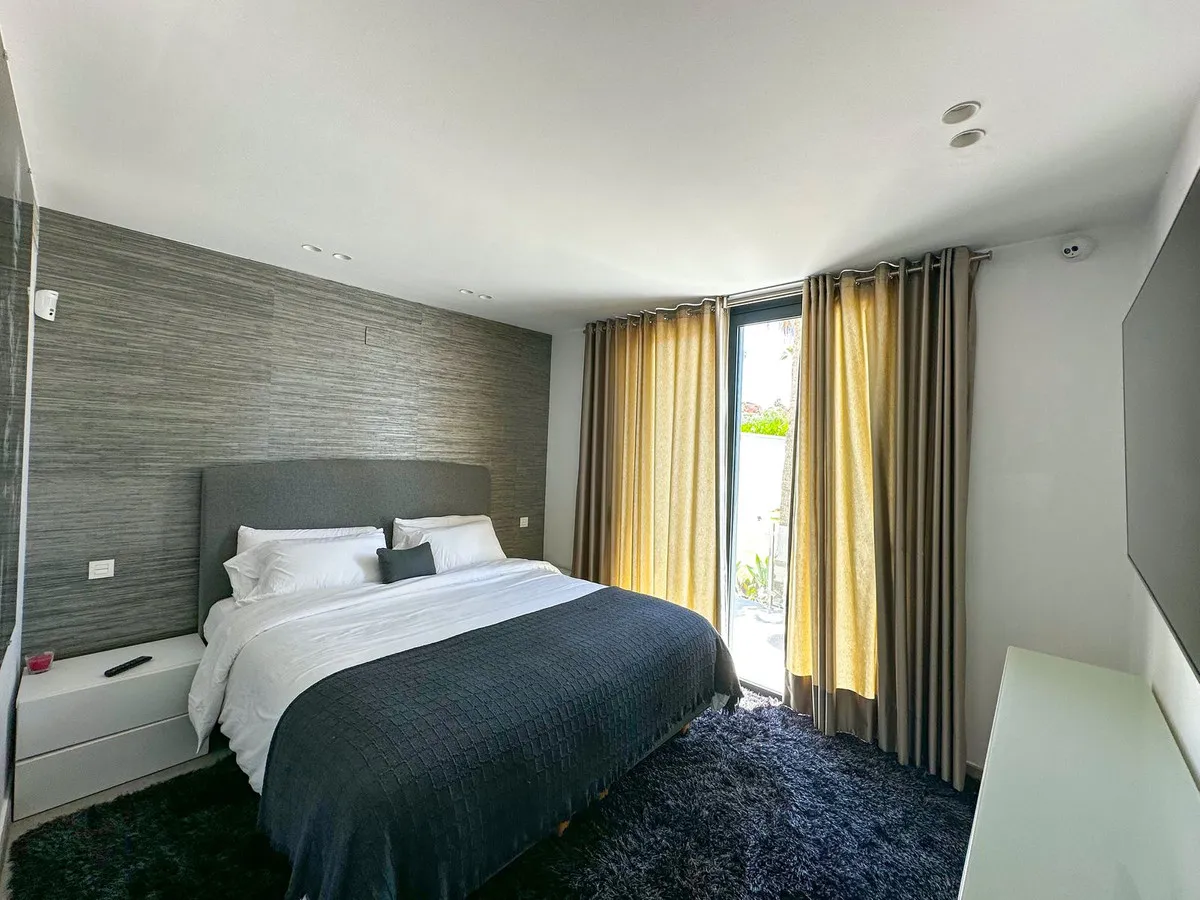 13c96c21-e31d-45df-806b-9896d5dd3b57