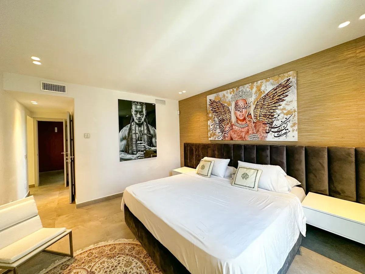 535671ac-d4b7-4d31-837e-caadbb680cec