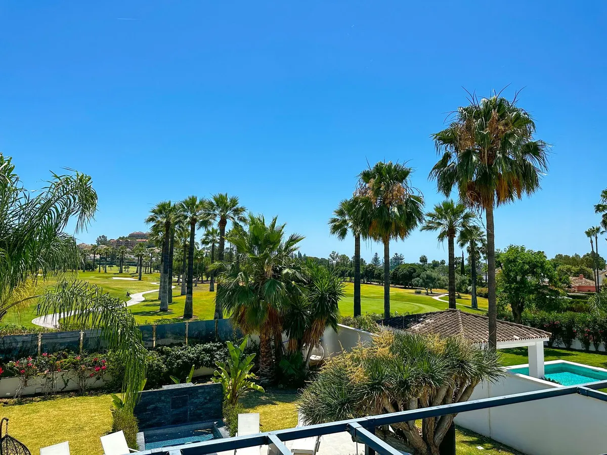 6b59a3b7-82b7-4a6d-881a-79bbfe014a93