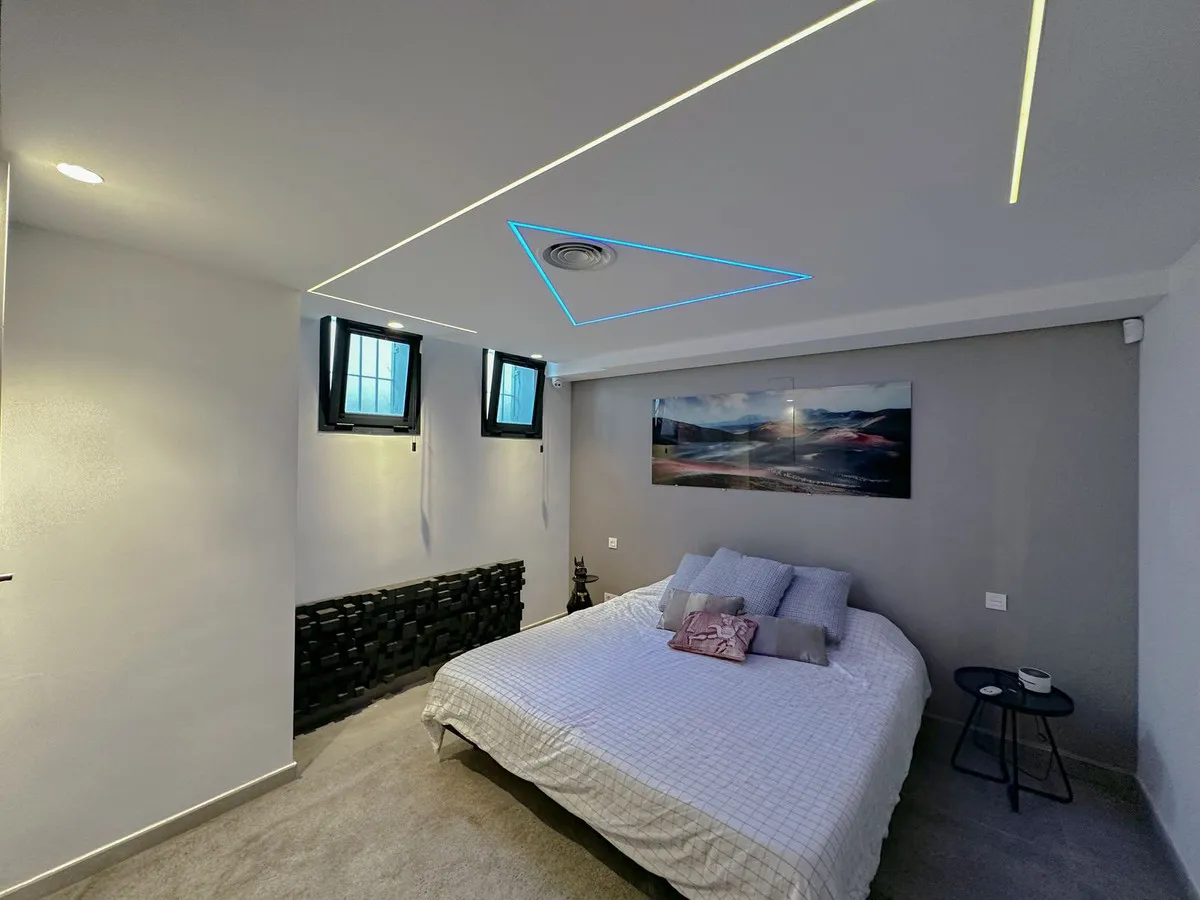 e569decf-b92e-46e2-9ee1-fec586d7f88d