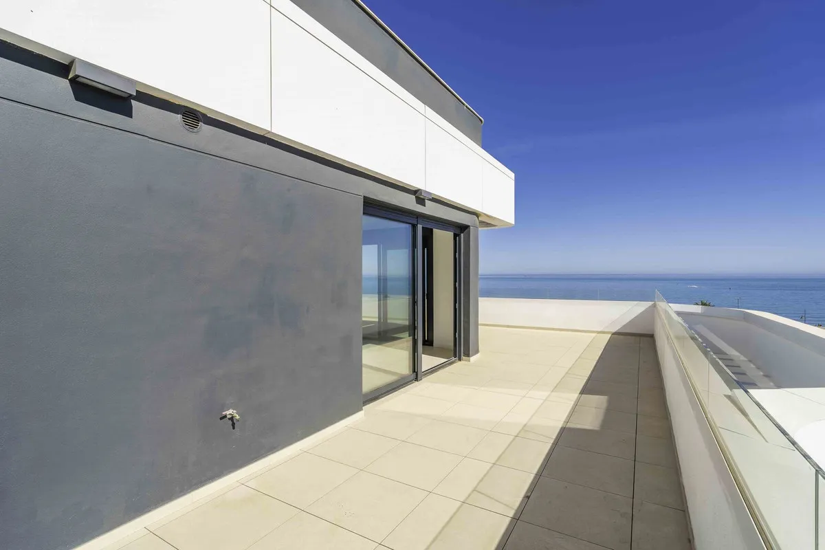 0205571f-2158-4c10-80cd-66c422bcde92