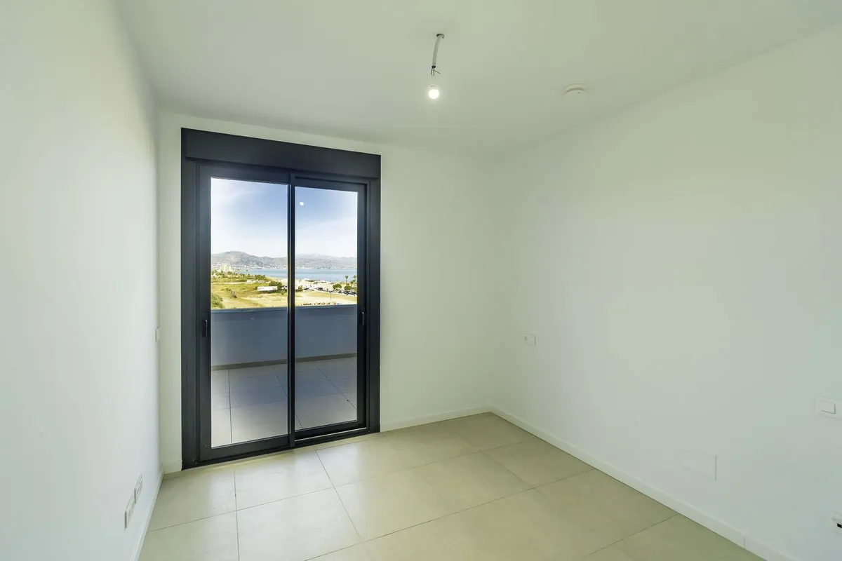 64951e87-447b-42d7-bd17-925184a50838