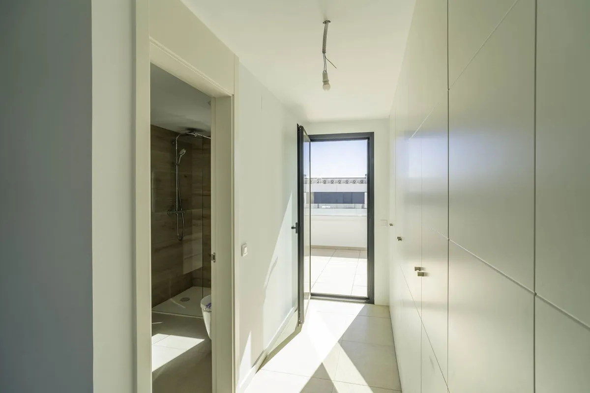 9421ef84-c90d-4785-8a4e-4d0662c47438