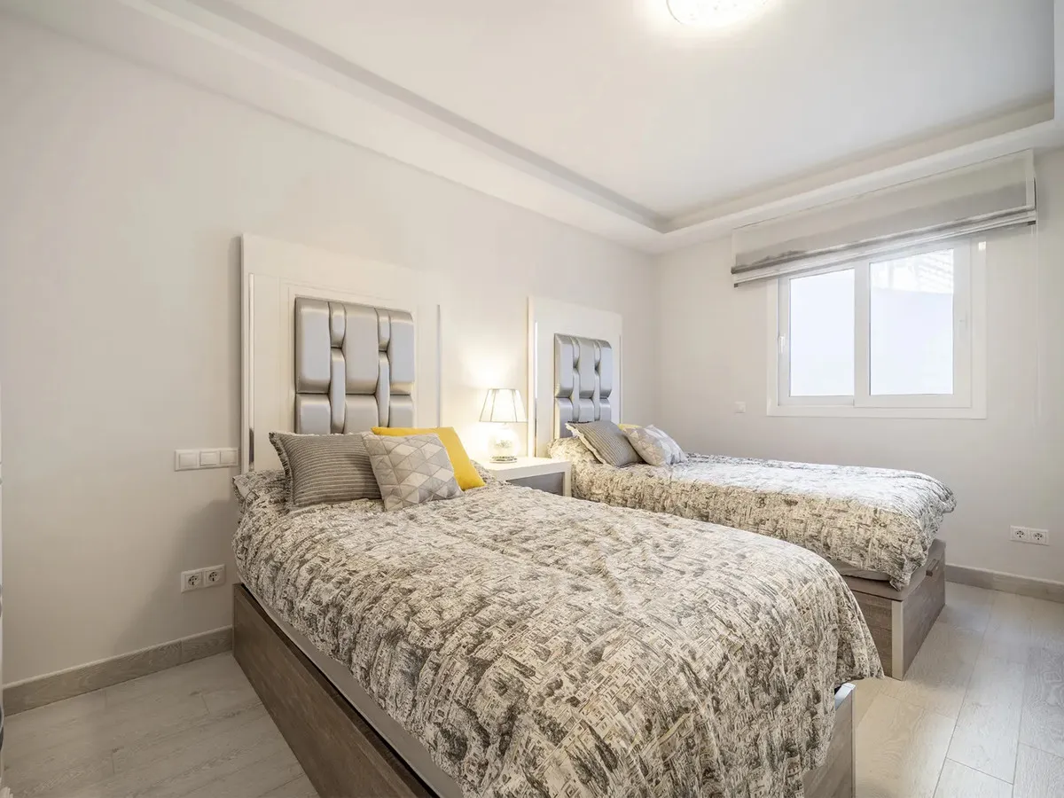 0832530c-4ceb-4aa2-b52c-f1443e850e45