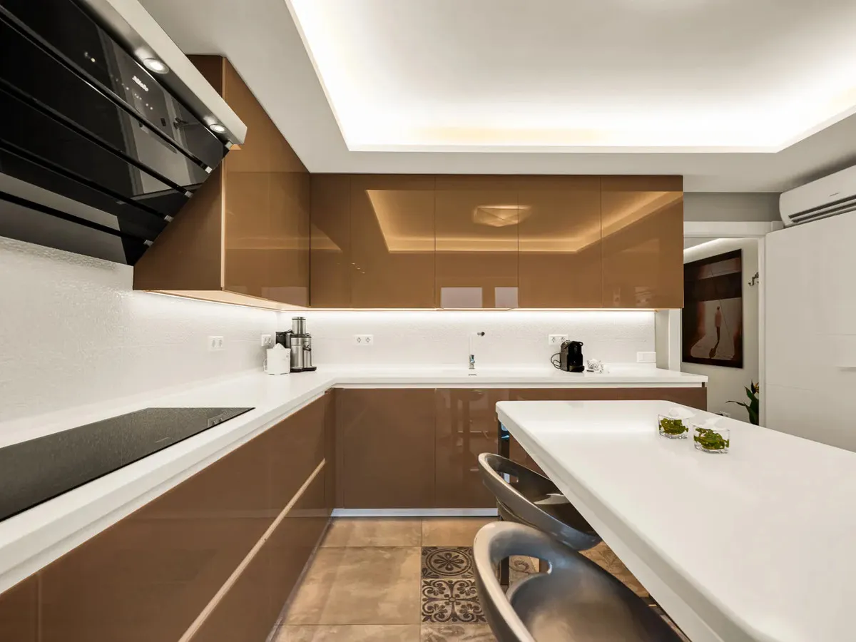 3837d71b-fc8a-43a9-8c79-825bb74b1e53