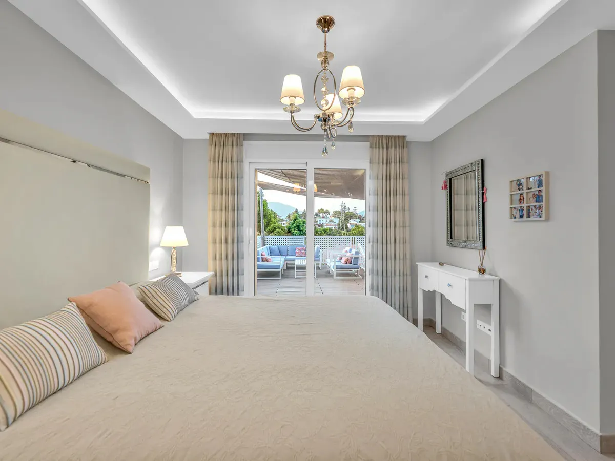 95492109-fde8-4a63-a8e2-78f77d4d2f8a