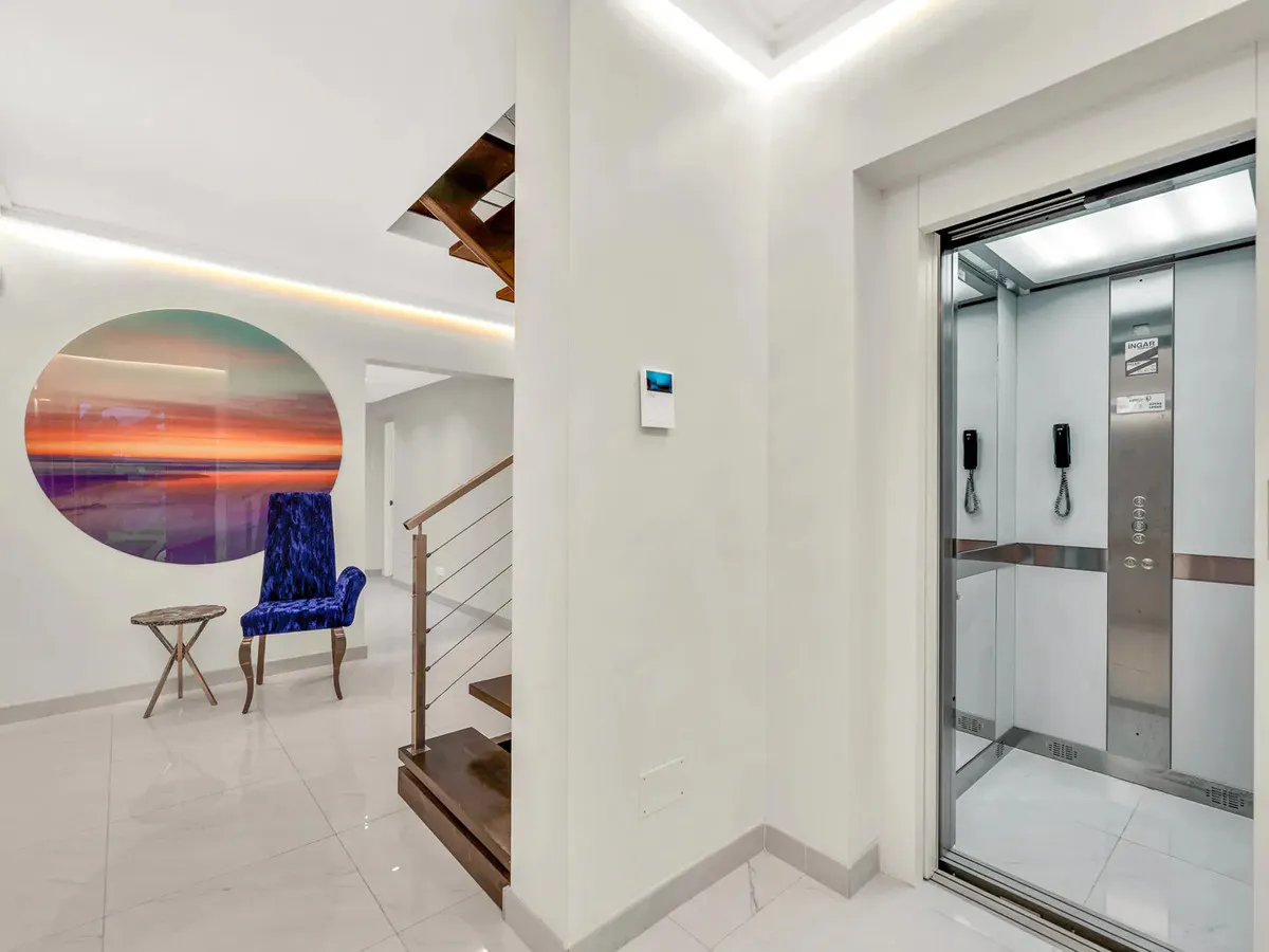 c42f298d-6ef3-46ac-b457-a6bf549bf198