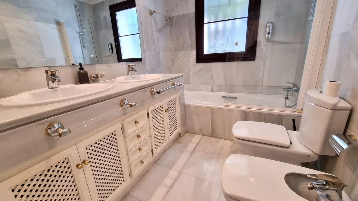 849ec4ee-5f38-4b92-a8a2-ed3084daafab