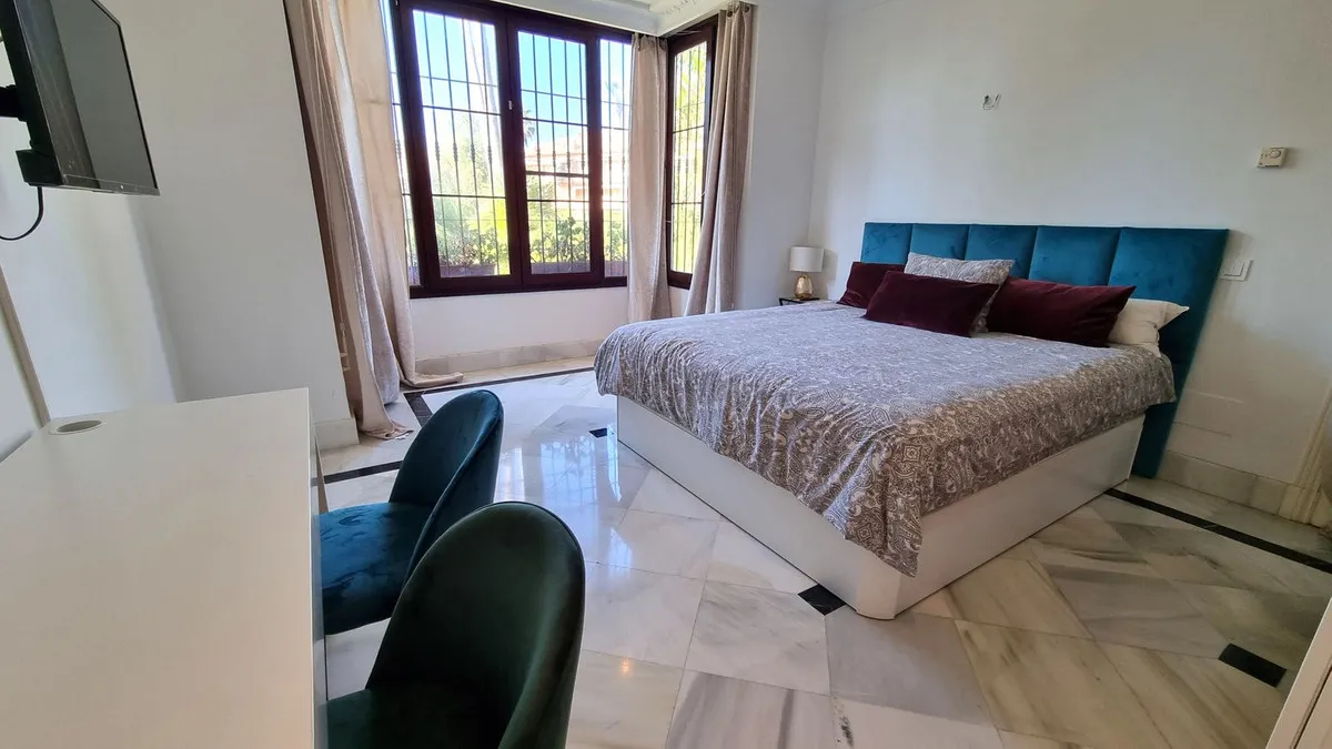 ece947bb-482f-48db-a7f6-1b6c942e2f28