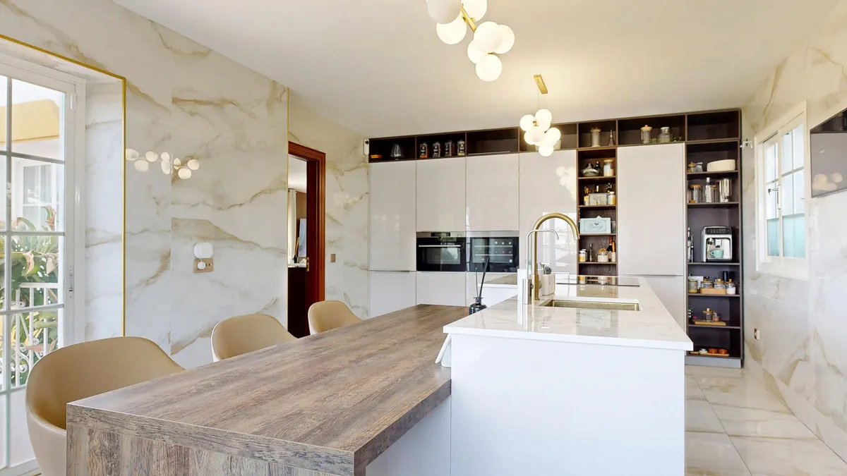 3a9275af-50bf-476f-a71e-947699b4113d