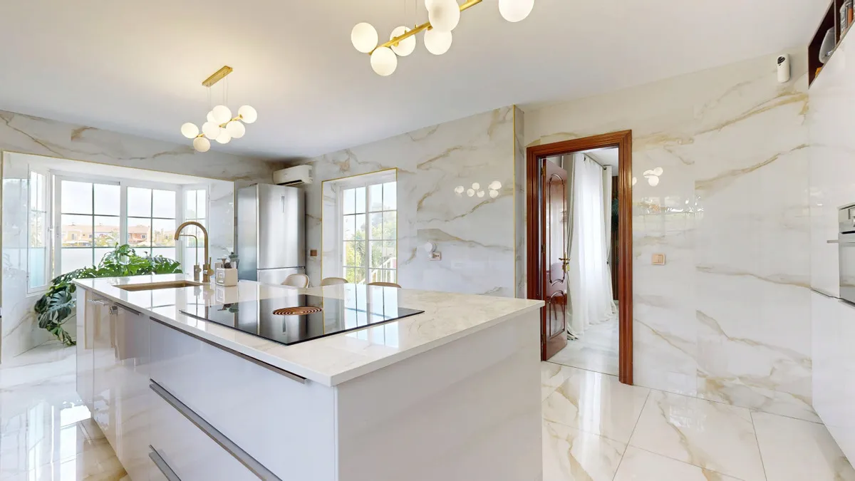 7ecf1780-93bc-4f15-badc-1fedeb57a081