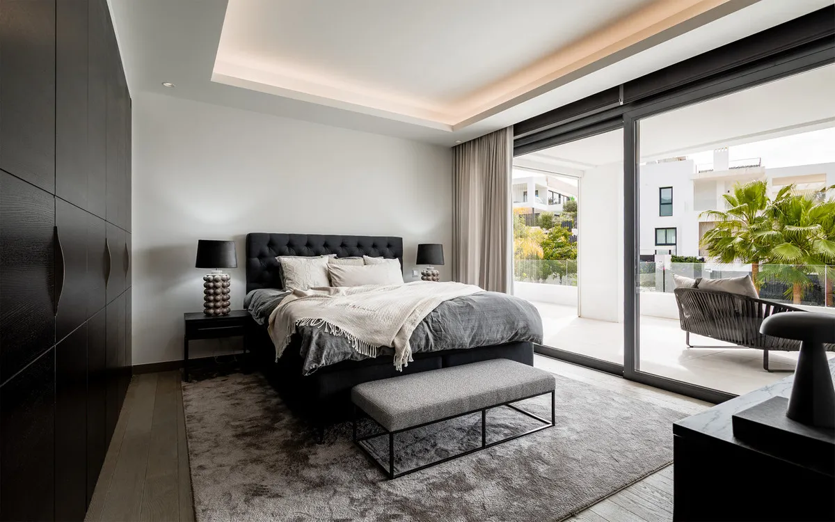 ae979991-0c89-405c-bd8e-21c23327232b