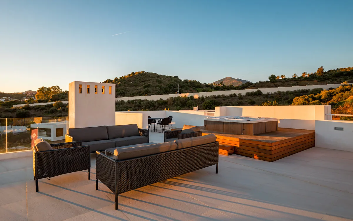 da5aa00a-7522-4035-b8f1-25104755dd58