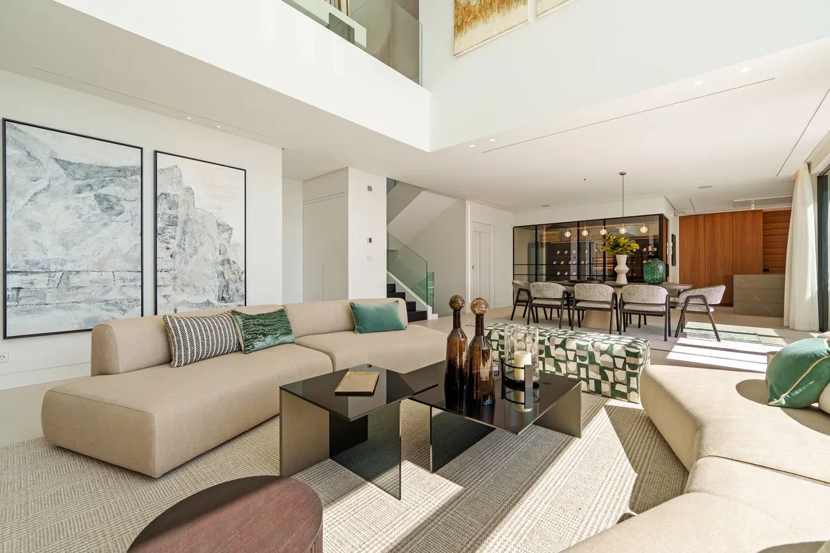 21deb24a-9feb-4183-b706-7d878e478fbd