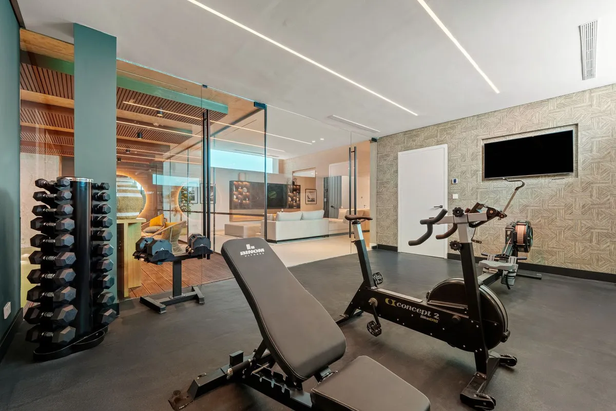 46815525-e674-4029-851e-5c759d8168b4