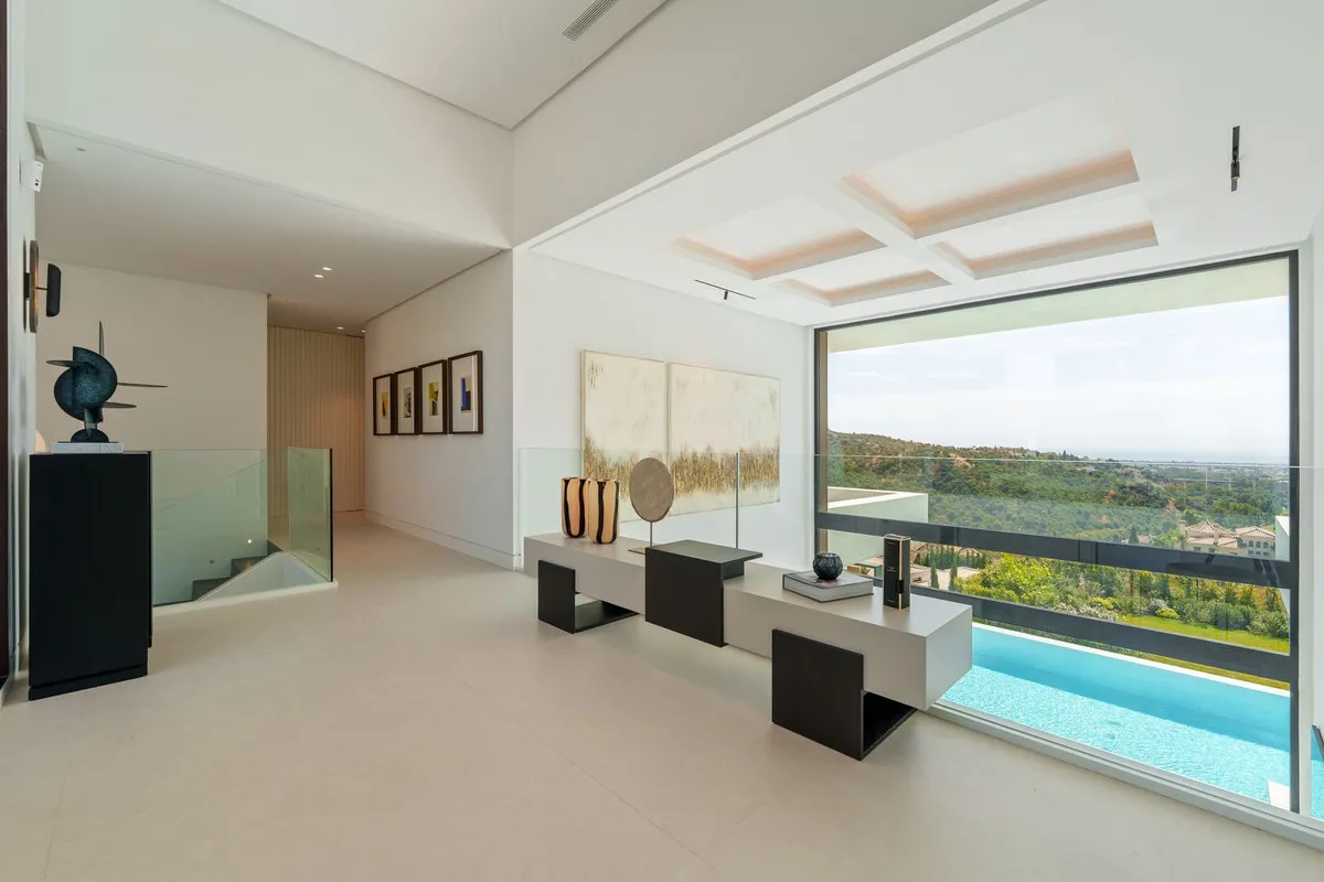 c6d4cdc4-ddb1-458e-bdd3-e9b979b3dd59