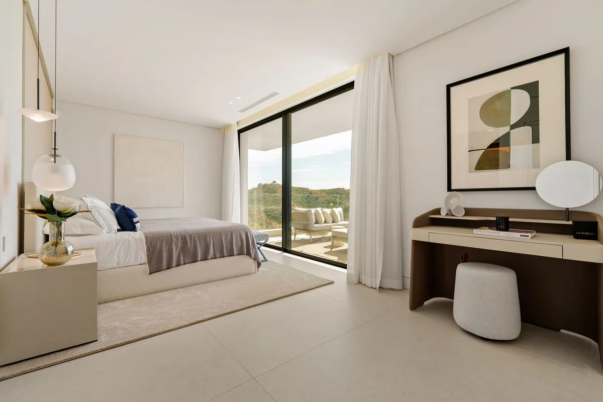 d9c2ab61-c007-498f-894e-d356a77a412a