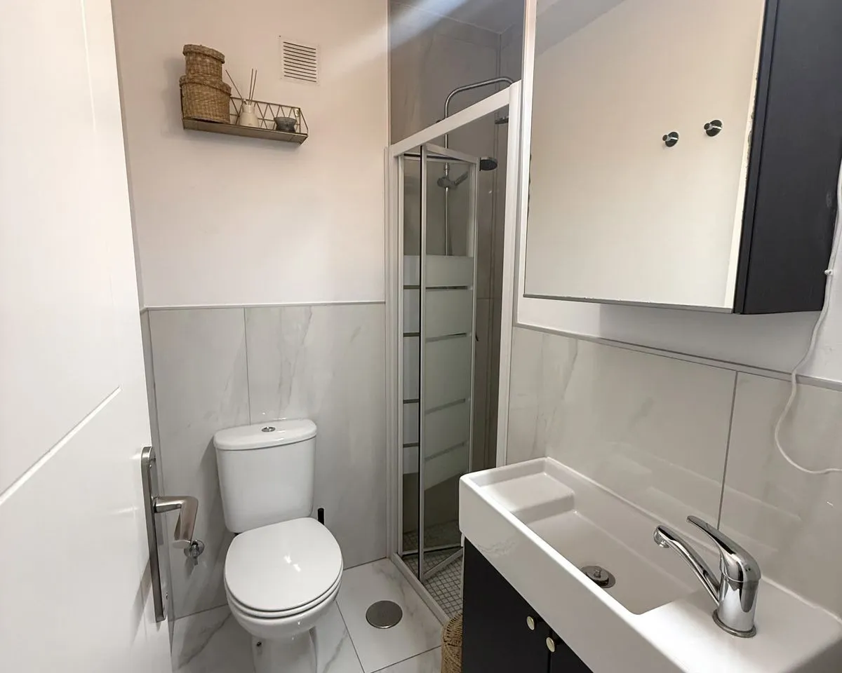 00a9c5c6-09be-4995-bdae-f498f1f7d999