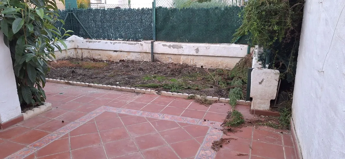 f2288c59-4eef-40fb-9eeb-1ae06f81ff55