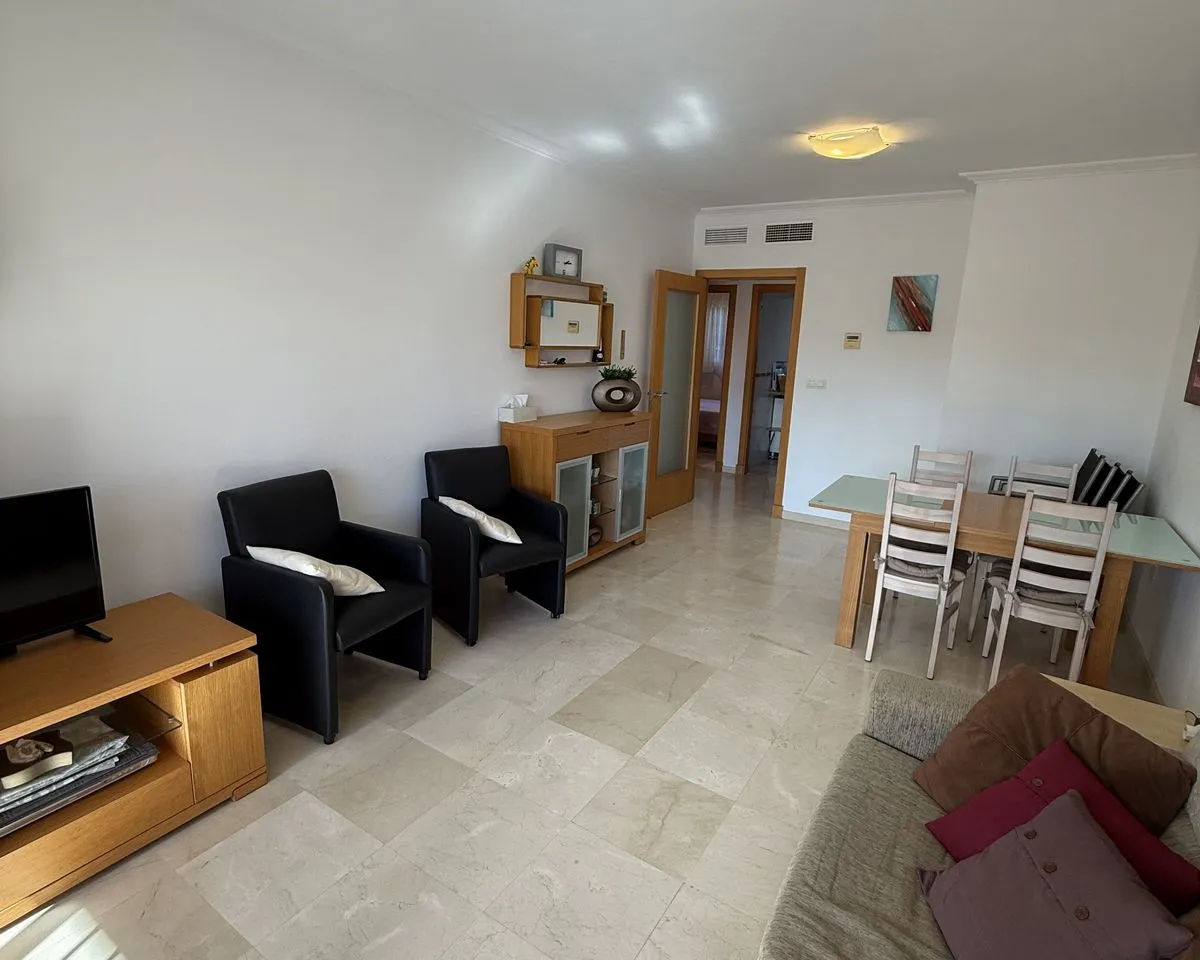 c6fbd865-7e82-475a-b4e9-7865bb488880