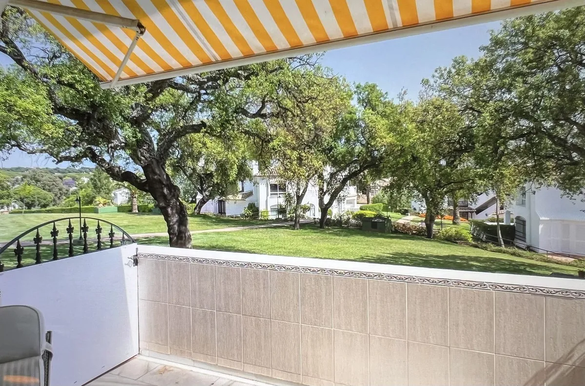 e5252400-ce7e-48b6-9dbf-5df71261da79