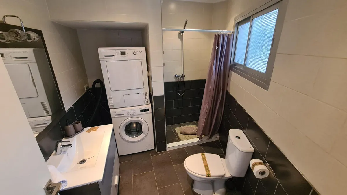 0fbc7a96-2584-4971-9553-8e56359c99d9