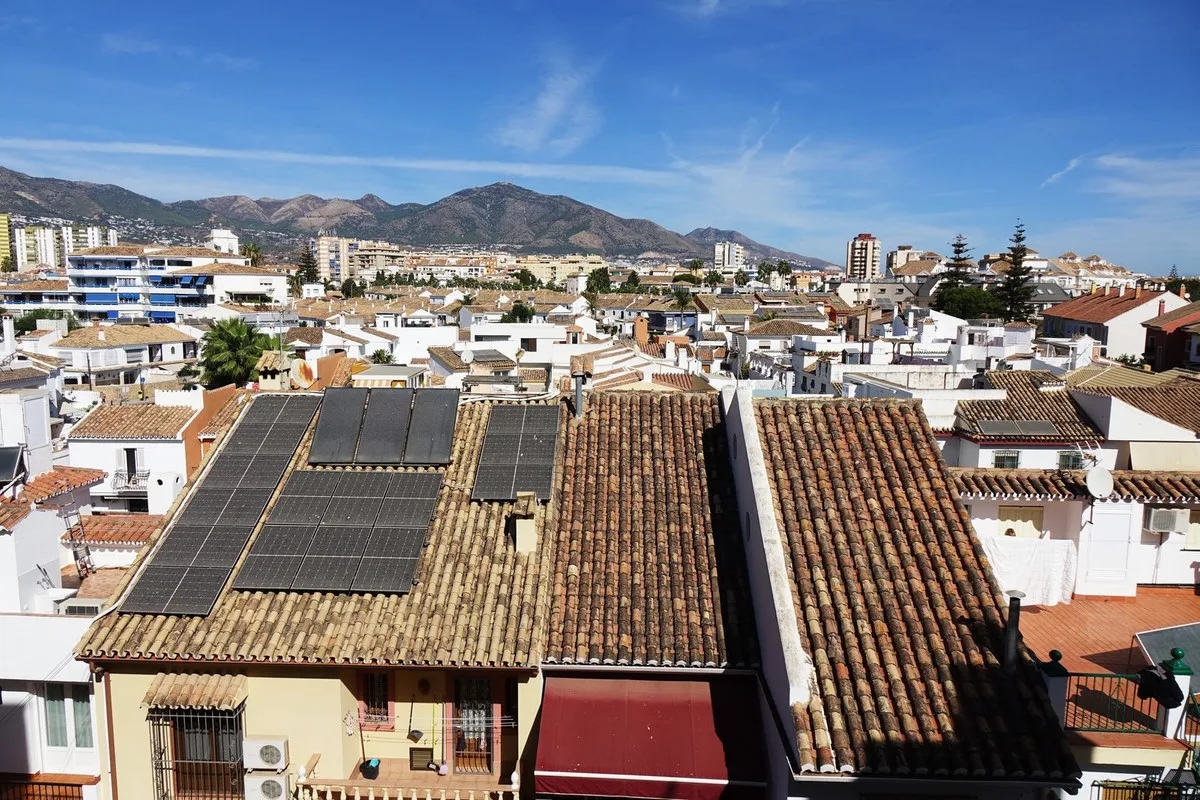 1f8d32f2-a26a-4185-9fc8-4ccd2e3a7d8b