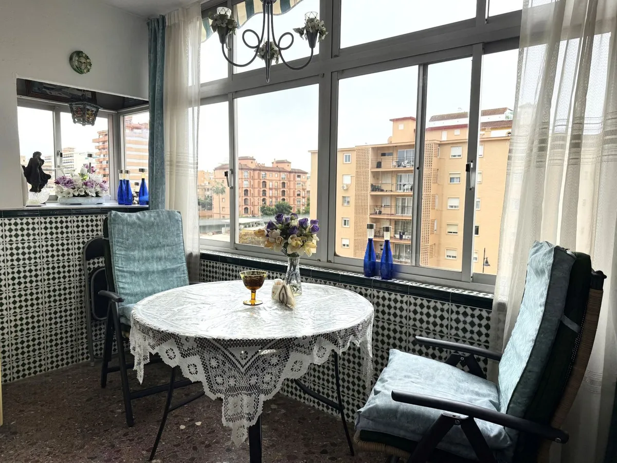 4f1d9045-33ad-478e-a193-7c6c1f443e70