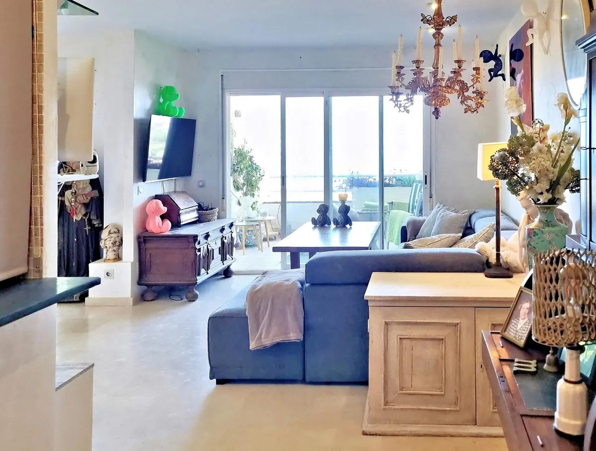 fd199b59-8605-4436-a047-52f3cffb7577