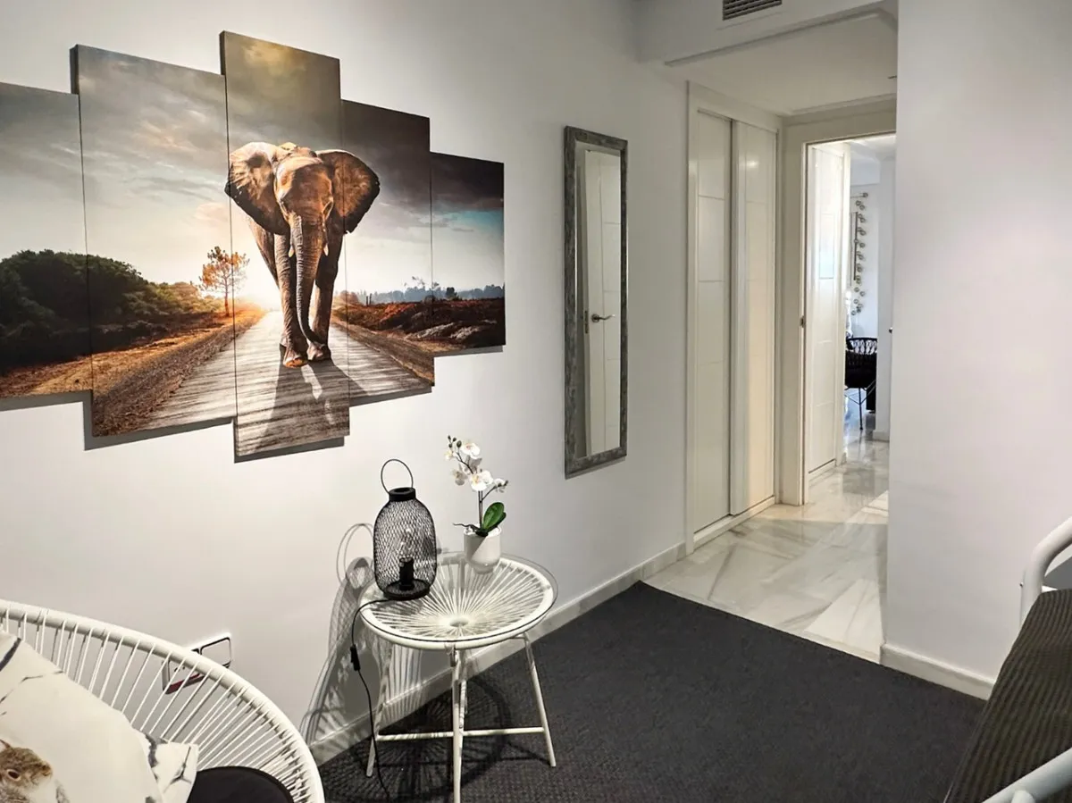 aad447b5-9e92-4e14-97b2-7dab869e1f49