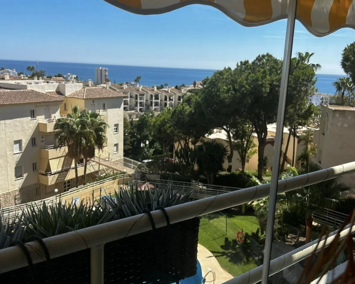 21b1f2ad-58a3-49cd-aa9d-a89ae7457fc7