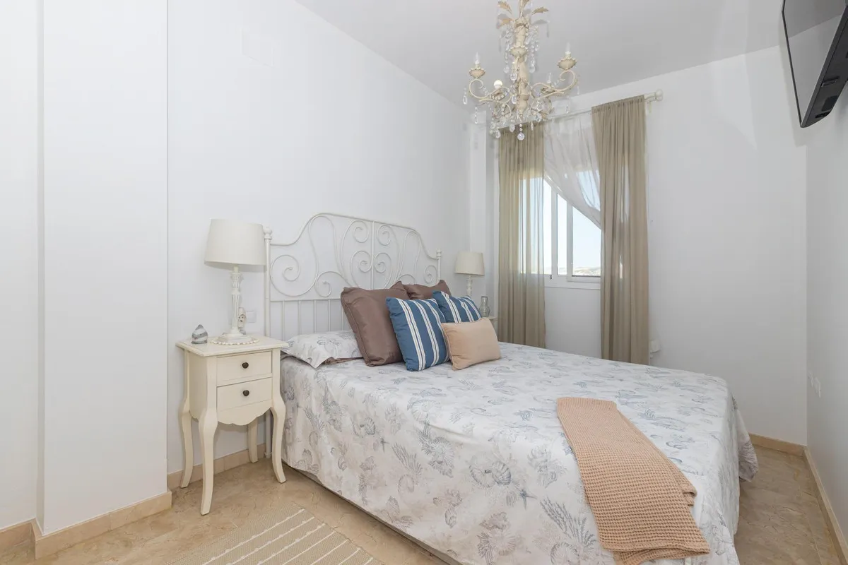 7d254cfb-af84-4580-81ad-f72e02766c7e