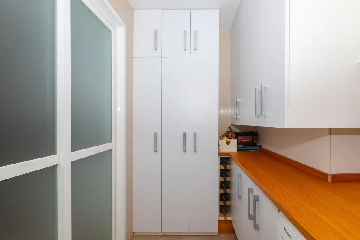 bafb6441-a08c-4103-b01a-e18662f93f31