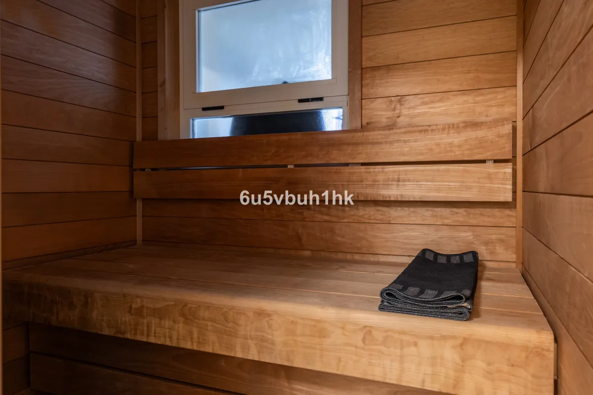 294228e9-1bbe-49a1-8e42-0ffb51da9cb0