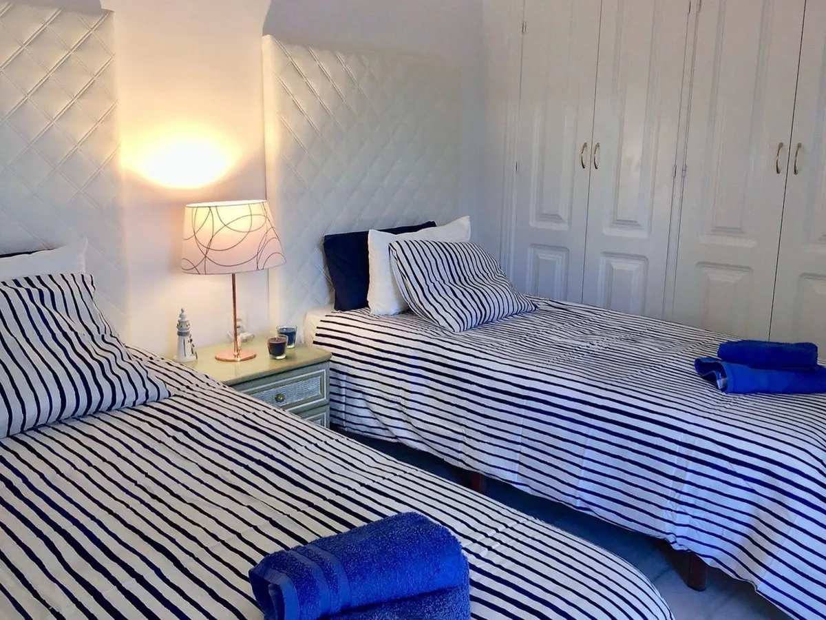 125d8bfe-6364-4ff6-9d5d-9806149f74f4