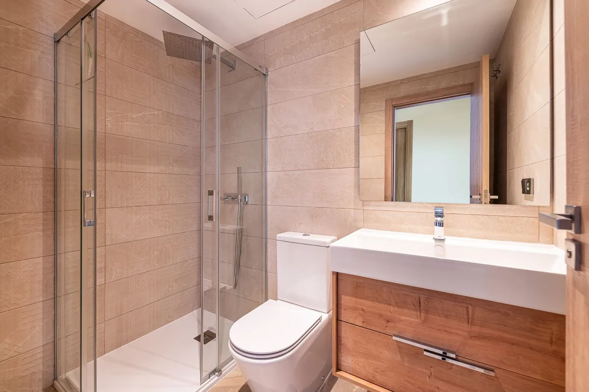 0cfc5856-0475-42a2-8889-a1e0e60ec816