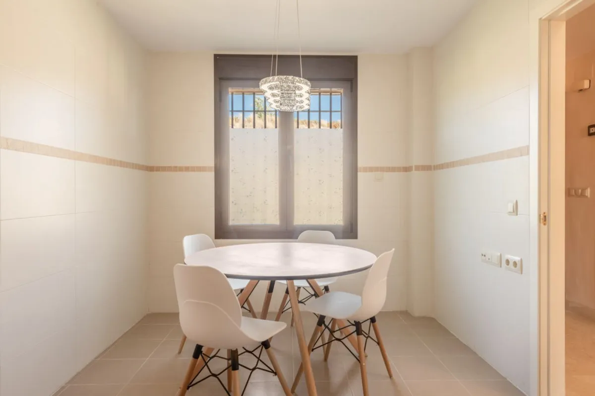 8e08a22e-25f6-4c8f-a6cd-19eeaa1fe7ee