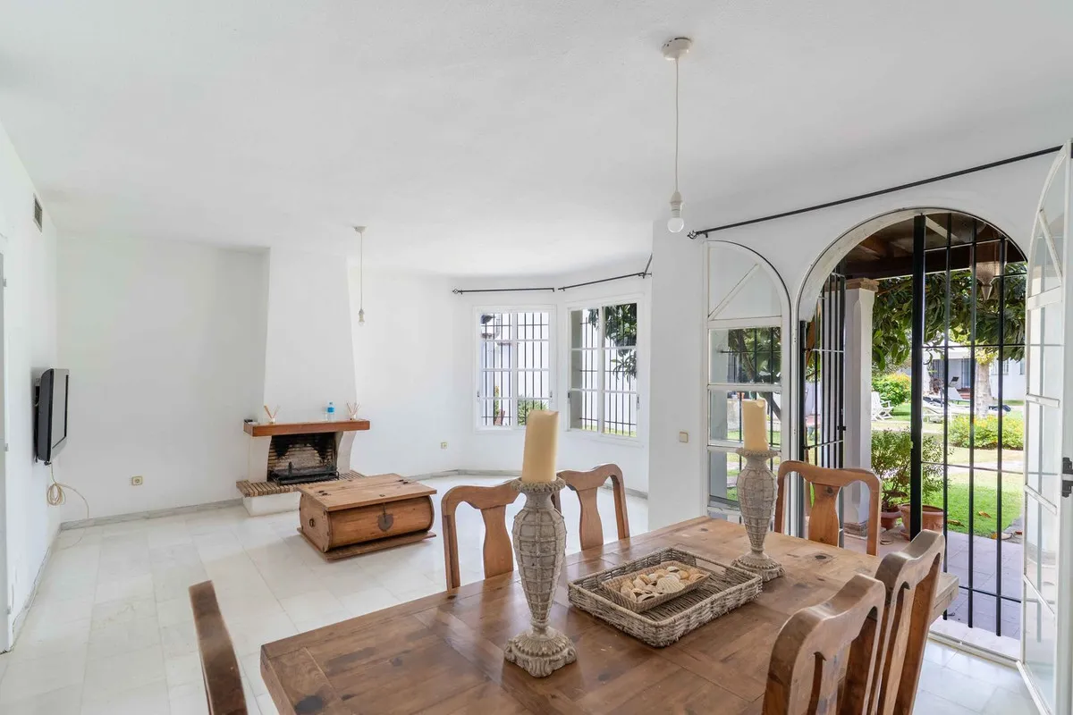 83119746-87b9-498e-ae75-e2e449649b4e