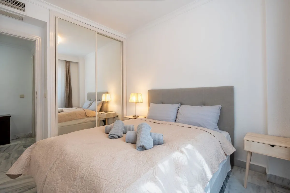 652fc938-ef46-473d-87a7-7e68254f5428