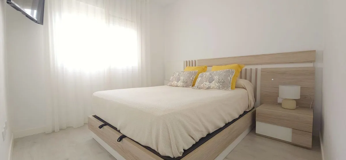 5d2ef36d-1022-48e3-ac9a-9487928b508b