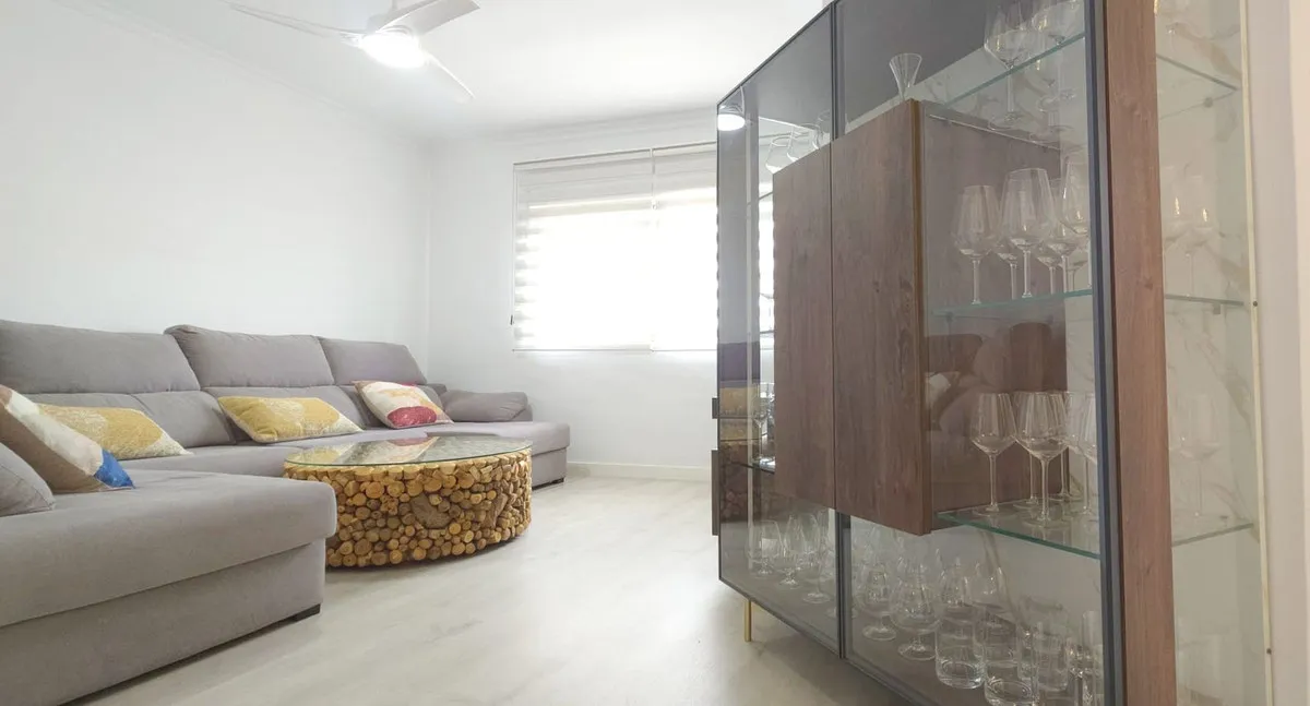 8b9d21fe-7c92-4939-b3d9-e0a1b1d021b5