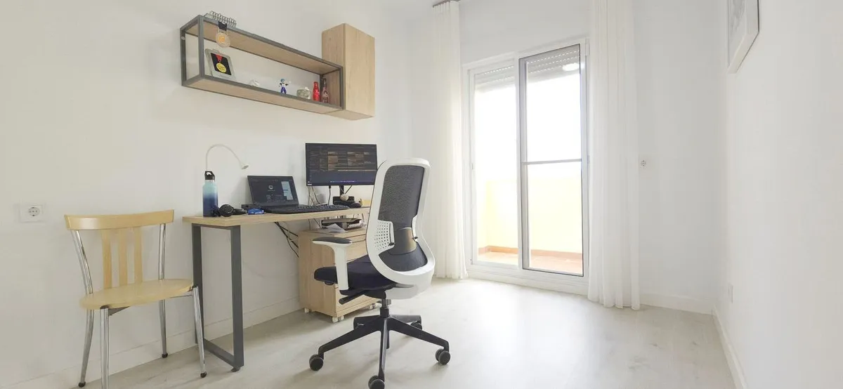 b6515e32-3875-4e36-83ec-17292ce6ee46