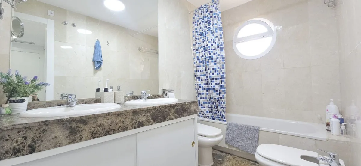 c9f42e92-750a-4738-bb40-c37f0bb17043