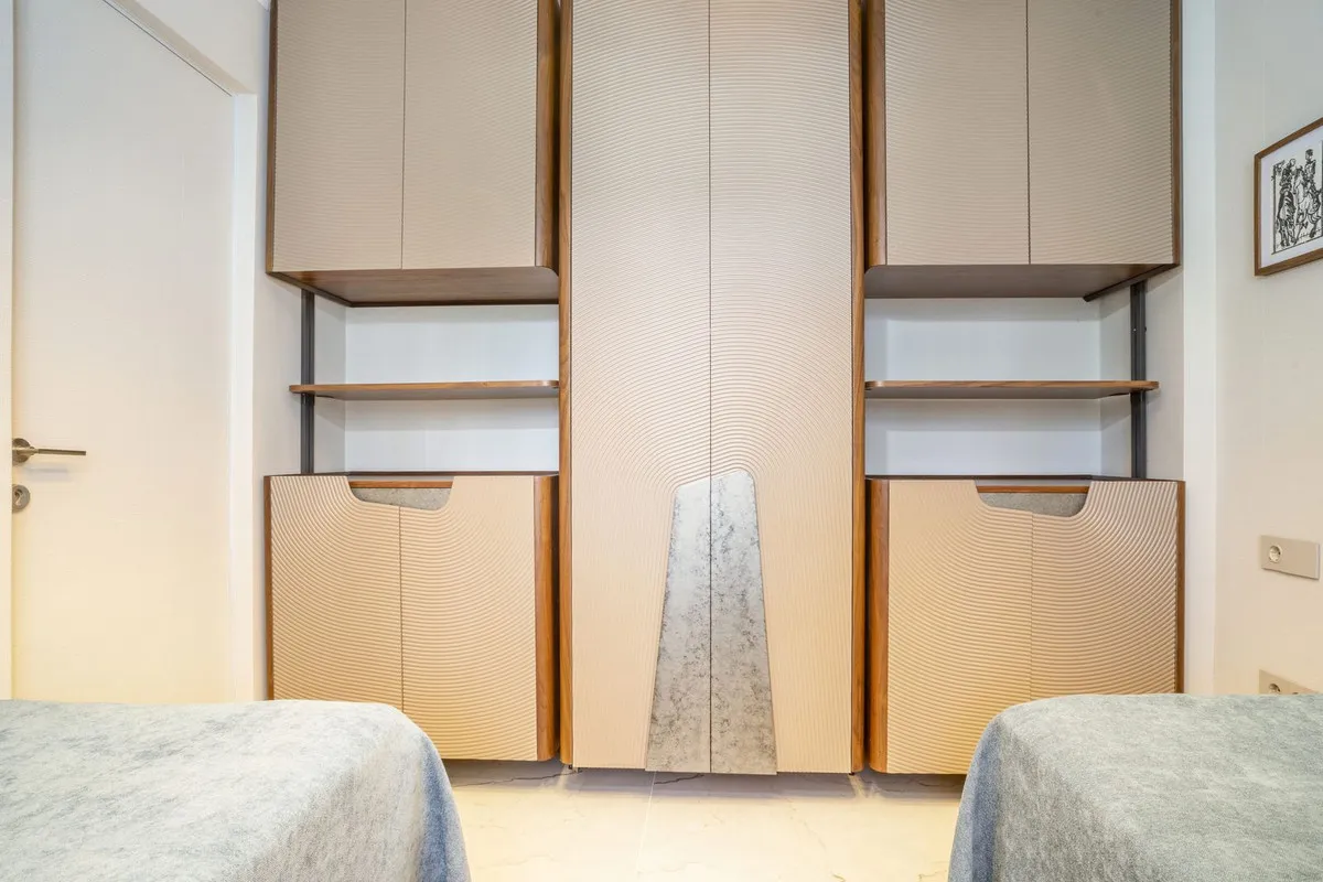 2f68e7ab-38a5-405c-b252-263866b63e8e