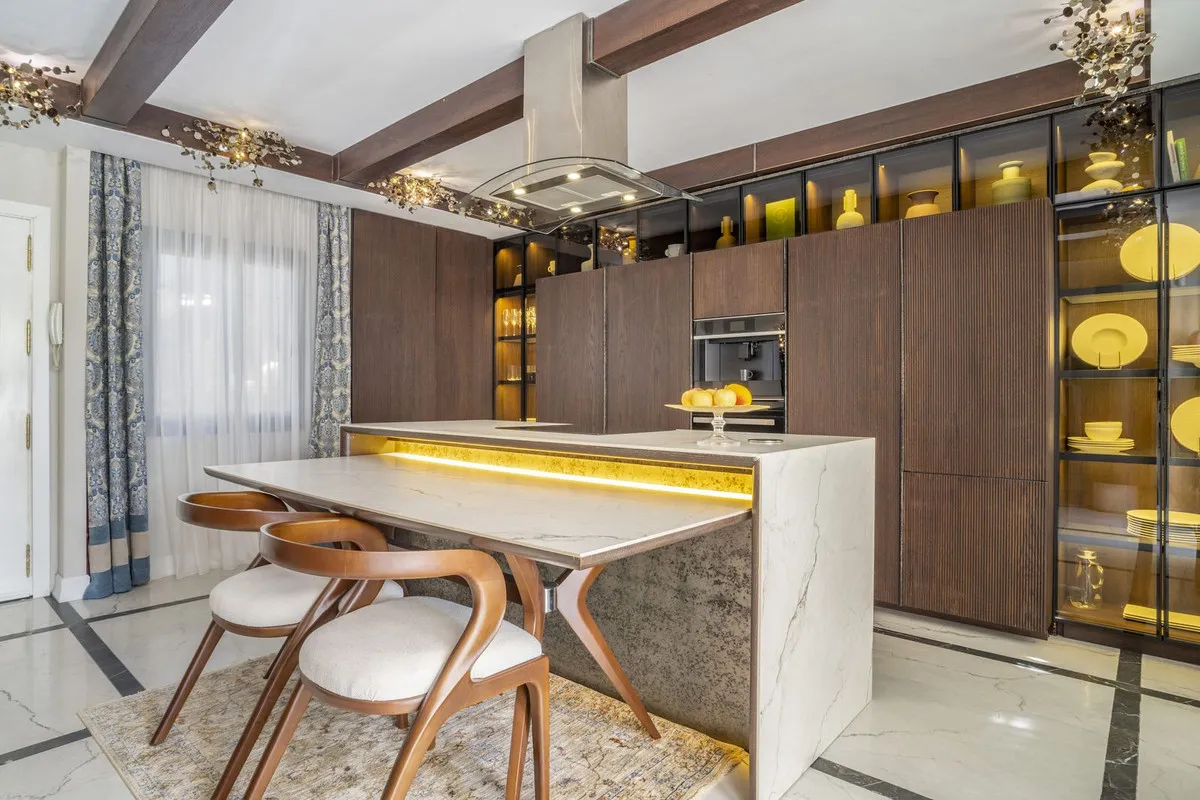 a3b74ba2-0832-4a53-97a5-cd3ac1d7d605