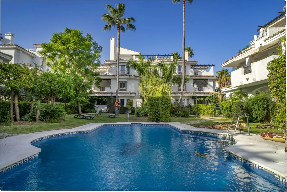 d9d10b83-0155-4036-a501-5bcf79d04ea6