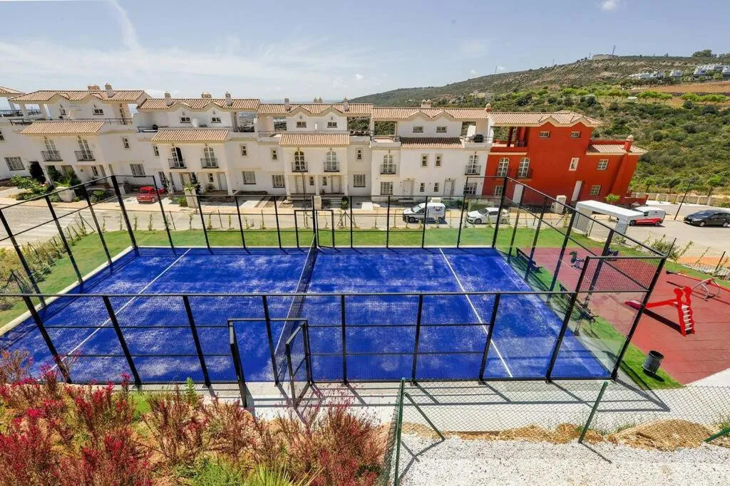 f0af6e74-e0b5-455e-b53a-7108e1cba6d1