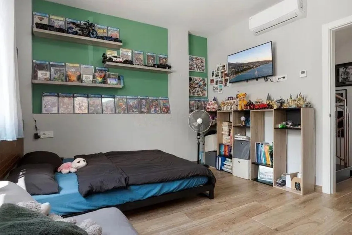 34102357-84f3-4bf5-9b9b-35c39dceb388