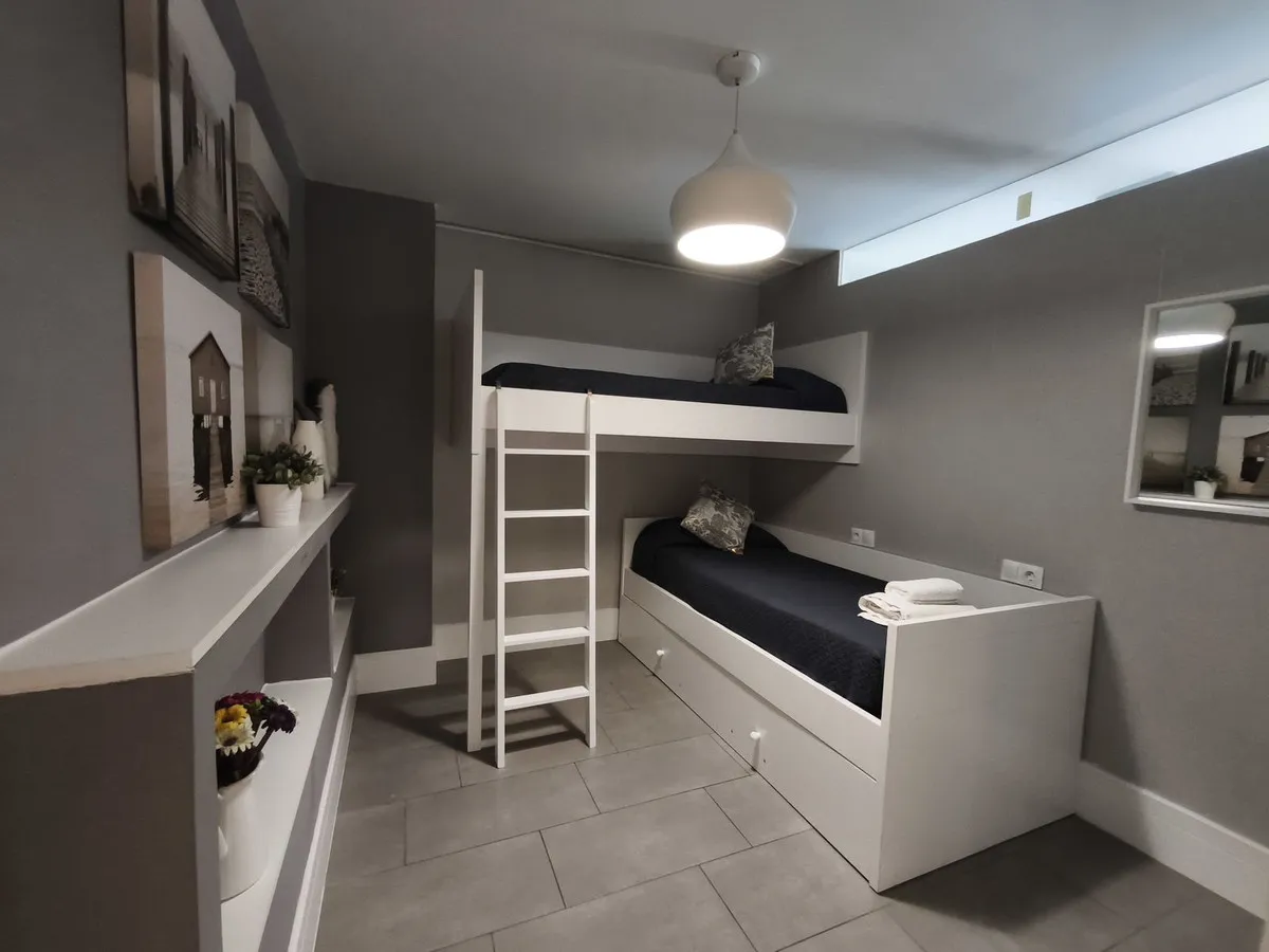 d38264db-ad11-4991-a248-de9d632b8aed