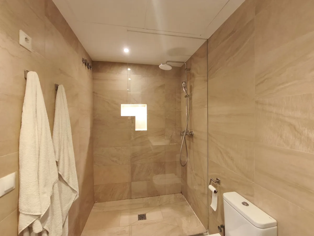 df8e9b5b-7db7-4689-a57d-13c505b64e94